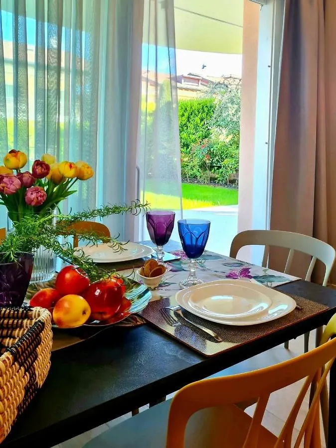 Alma Garda Home Сирмионе