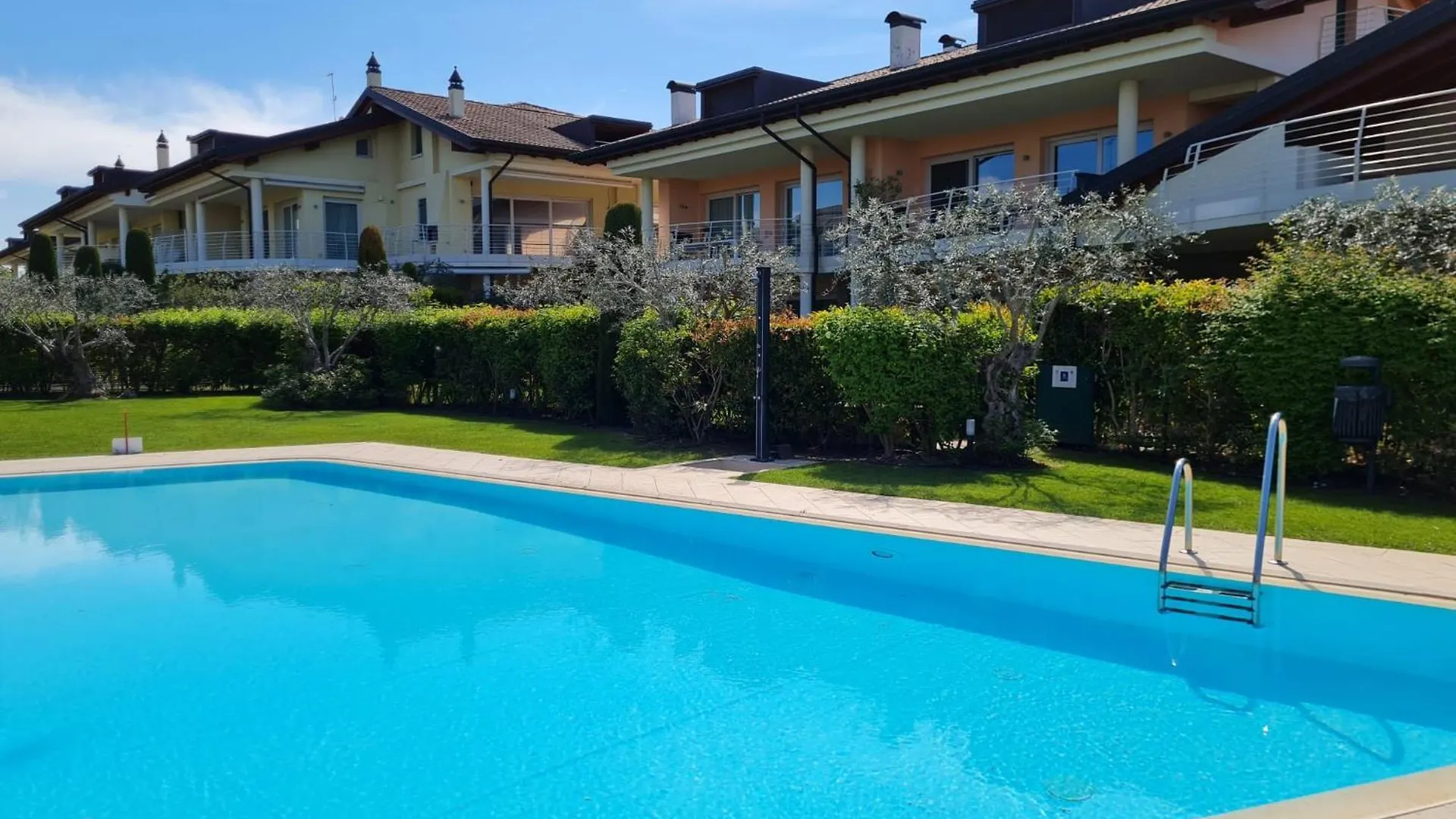 Apartment Alma Garda Home Sirmione