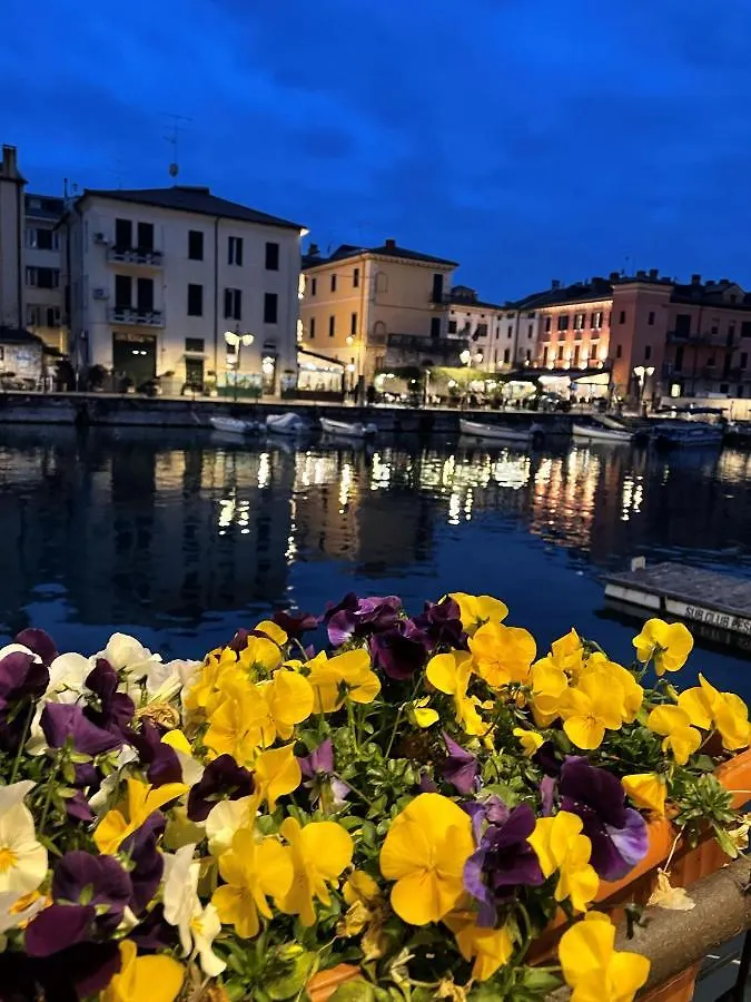 Apartment Alma Garda Home Sirmione Italy