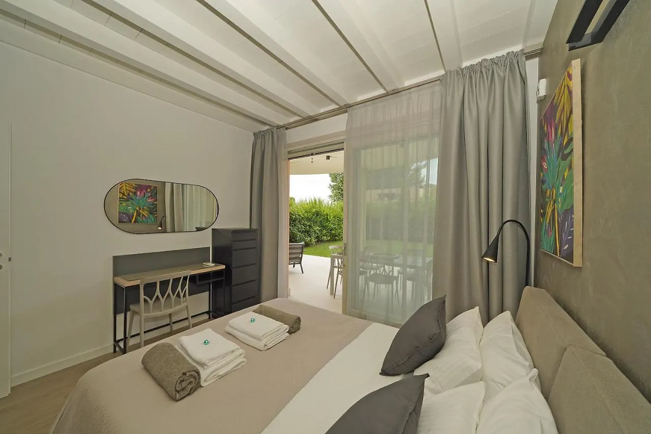 Apartment Alma Garda Home Sirmione Italy